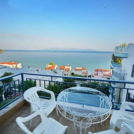 Seaside Maisonette *