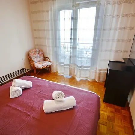 Seaside Maisonette Apartment *
