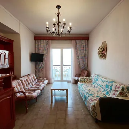 Seaside Maisonette Apartment Palaiontsiflikion